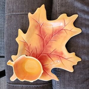 MESA International  Leaf & Acorn platter